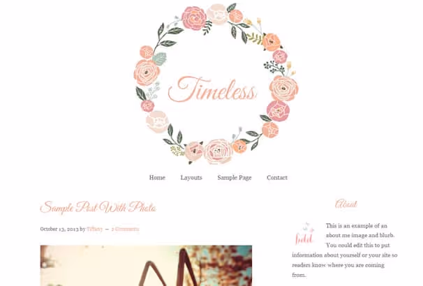 Tidløst tema med blomsterkranser i topptekst
