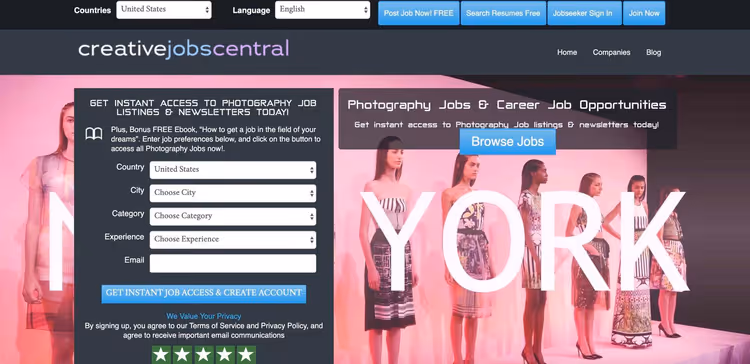 Posizioni aperte per fotografi su Photography Jobs Central