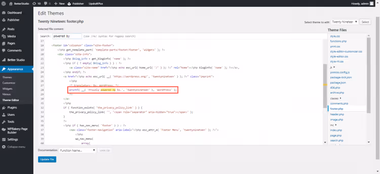 Редагування файлу footer.php у текстовому редакторі на комп'ютері