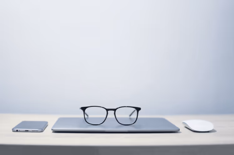 🔤 Jak zmienić język panelu administracyjnego WordPress: 4 sposoby od ustawień do wtyczki