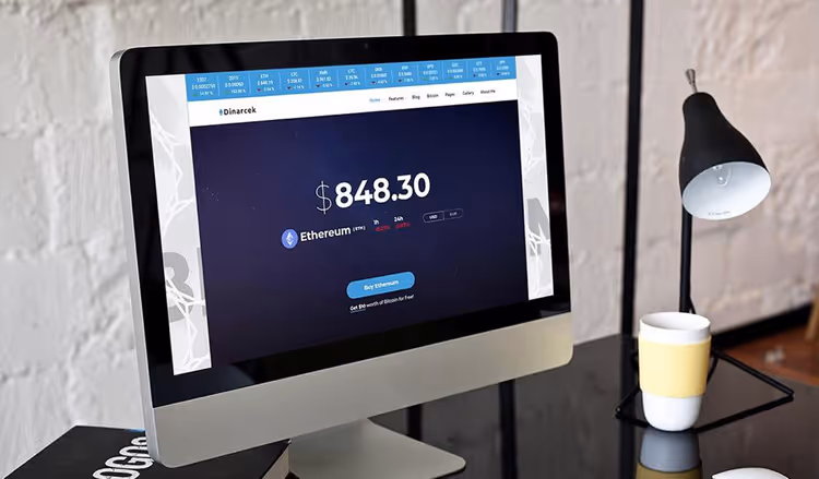 Screenshot del tema Dinarcek, blog su bitcoin