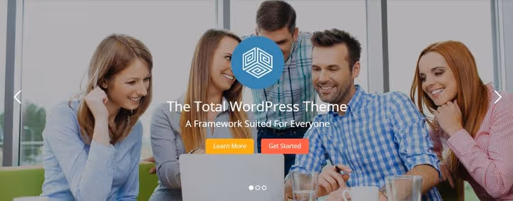 Parallaksisektsiooni näide Elegant Themesi Divi teemas