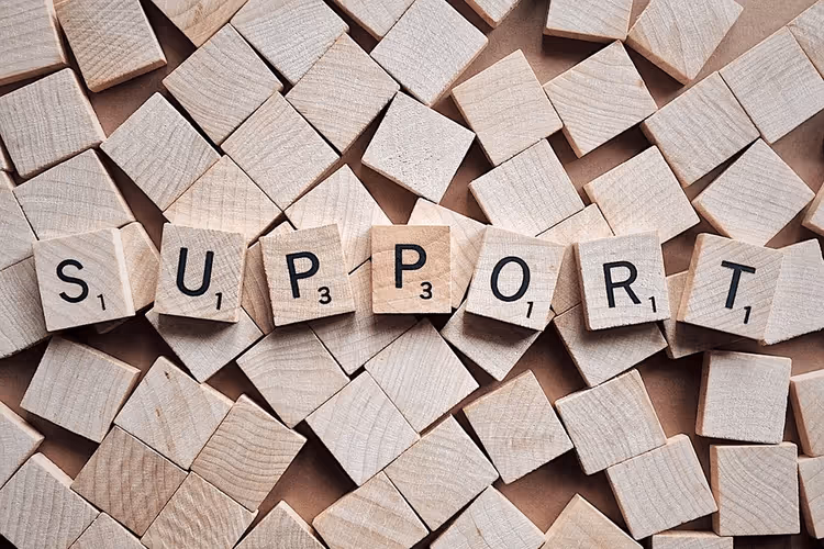 ⚙️ 8 Mejores plugins de helpdesk para WordPress en 2026