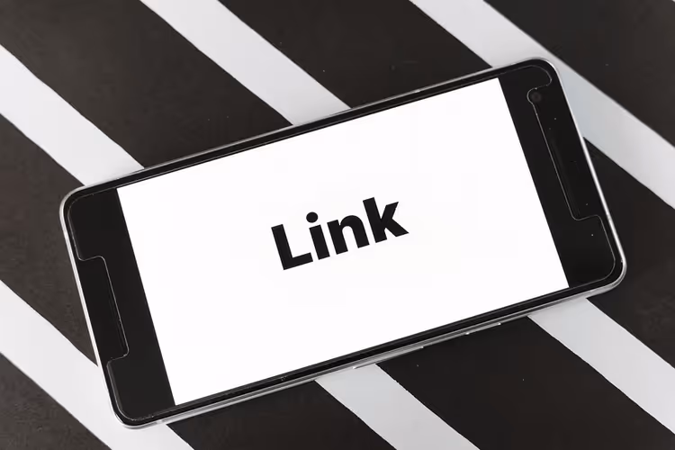 🔗 Kuinka luoda omat lyhyt-URL-osoitteet WordPress-blogille