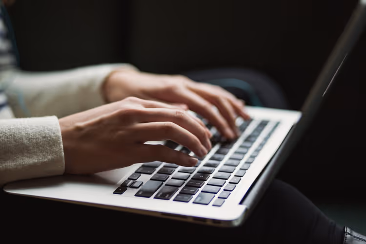 📱 11 Melhores plugins de redes sociais para WordPress 2026: gratuitos e pagos