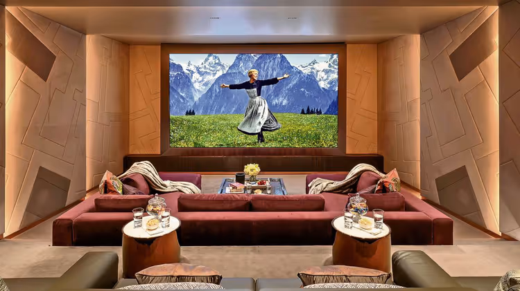 Interface de SMART TV Samsung com tecnologia QLED